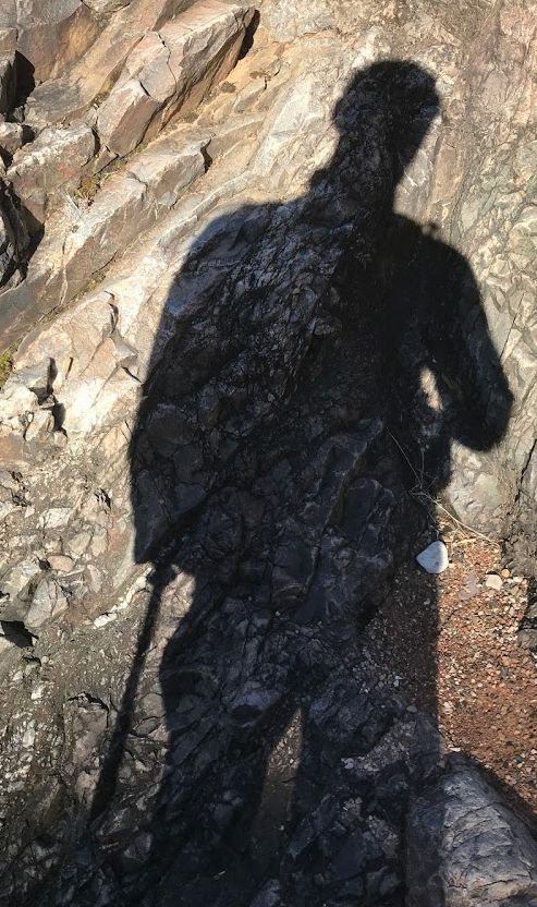 stand shadow